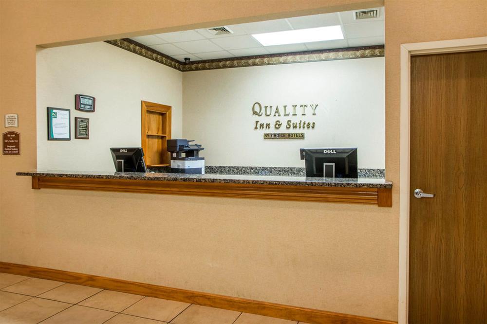 Quality Inn & Suites South-Obetz Ngoại thất bức ảnh
