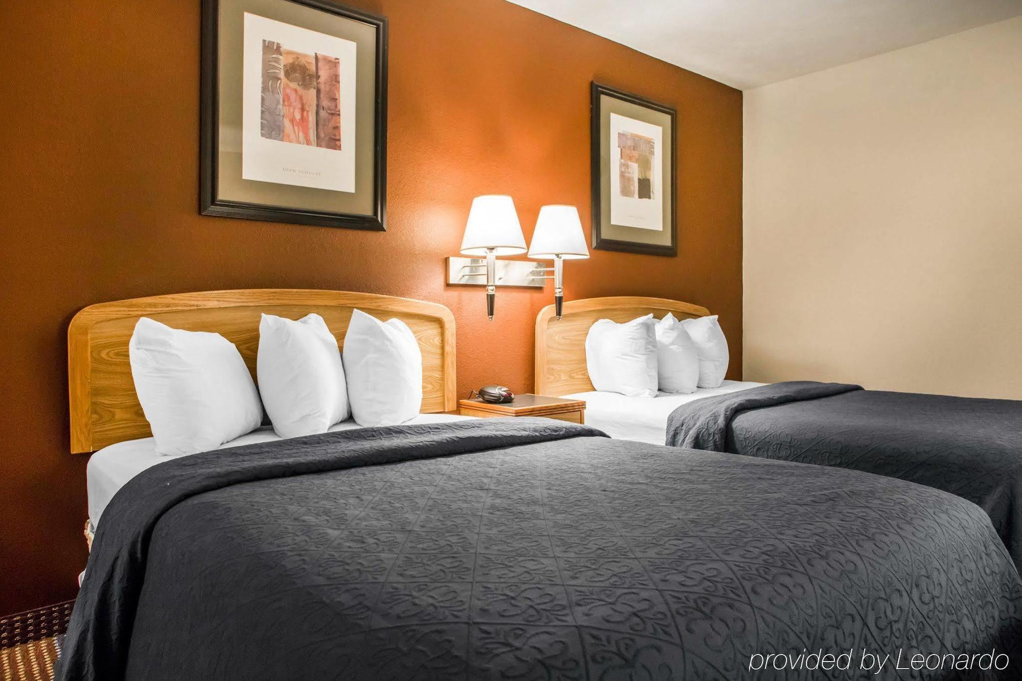 Quality Inn & Suites South-Obetz Ngoại thất bức ảnh
